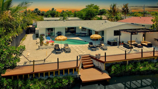 Luxe Oasis Miami Villa | 10mn from Beach