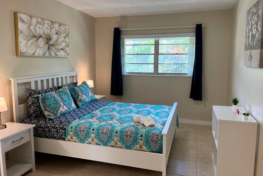 1 bedroom apartment with fully equipped kitchen
