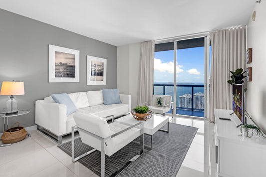 The Icon Residences 2 bedroom | Beach Passes Avail