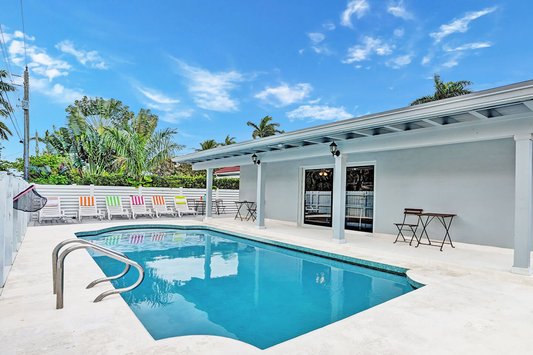 *7125**5BR/3BA Luxury Villa Heated Pool close to Beach - Main Image
