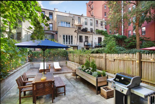 Peaceful 3-bedroom townhome near Central Park
