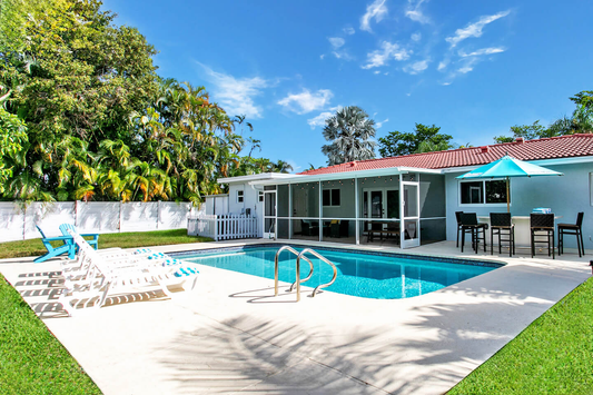 *7170**Luxury 5BR Villa Heated Pool near Beach & Casino - Main Image