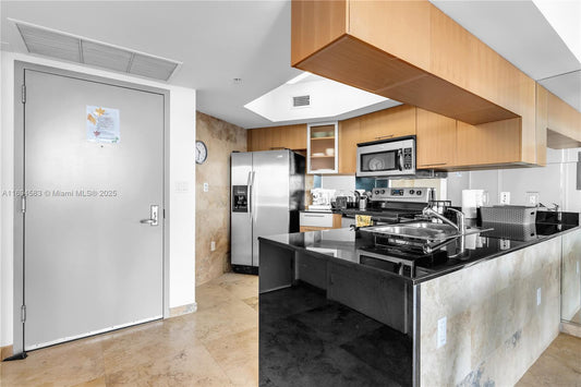 *5014** Stunning Bayfront Penthouse in Opera Tower – 2BR Luxury Getaway - Main Image