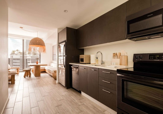 *6161** Elegant 3-Bedroom River View Suite with Balcony & Natural Light - Main Image