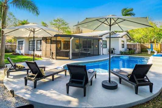 *9156**Villa Heated Pool, Arcade games 5 min-> Beach - Main Image