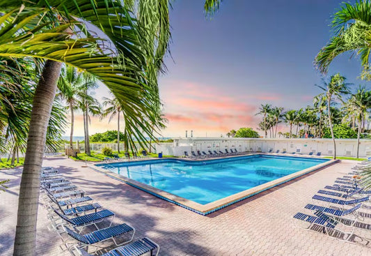 Ventur Loft | 2-Story Beachfront | Scenic Views