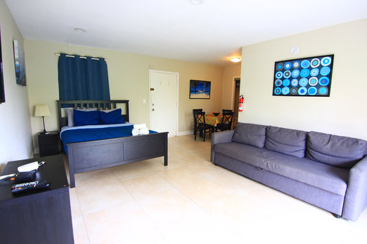 Studio Apartment near the beach WIFI