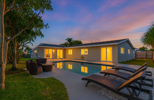 Private Pool | Outdoor Shower | Arcade games