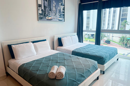 Bay views apartment Miami Beach
