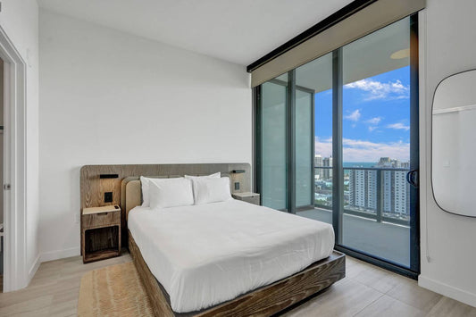 Luxe 2BR/2BA Retreat at 72 Park – Balcony &amp; Gym