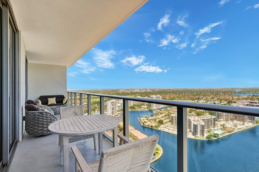 *7200**2BR Oceanview HYDE | No Resort Fees | Free Parking Exclusive to This Unit - Main Image