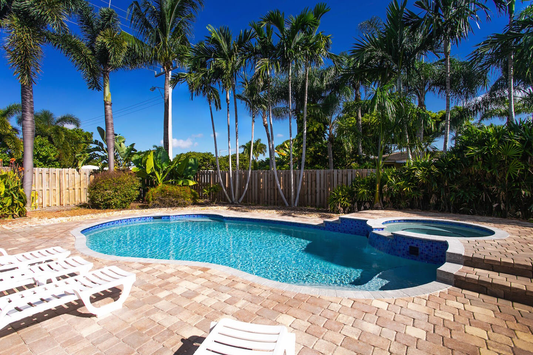 *7055**Deluxe 5BR/3BA Home near Beach & Casino Heated Pool - Main Image