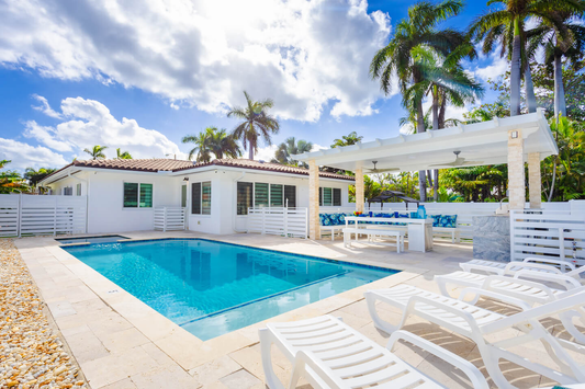 *7080**WALK to Hollywood Beach Spectacular 5BR/5BA Villa - Main Image