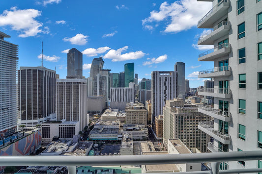 *135**2 BR/2BA Downtown Miami - Newly Furnished - Main Image